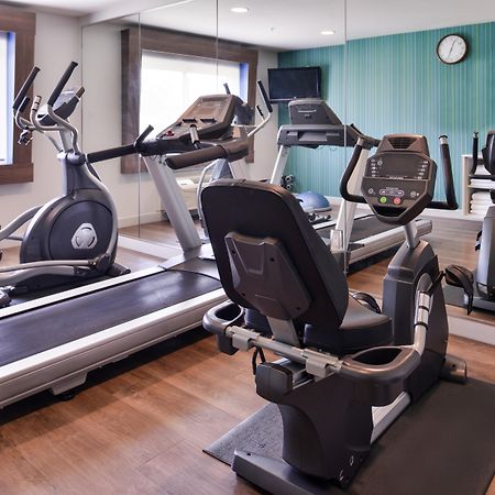 Holiday Inn Express Hotel & Suites Elgin By Ihg Eksteriør billede
