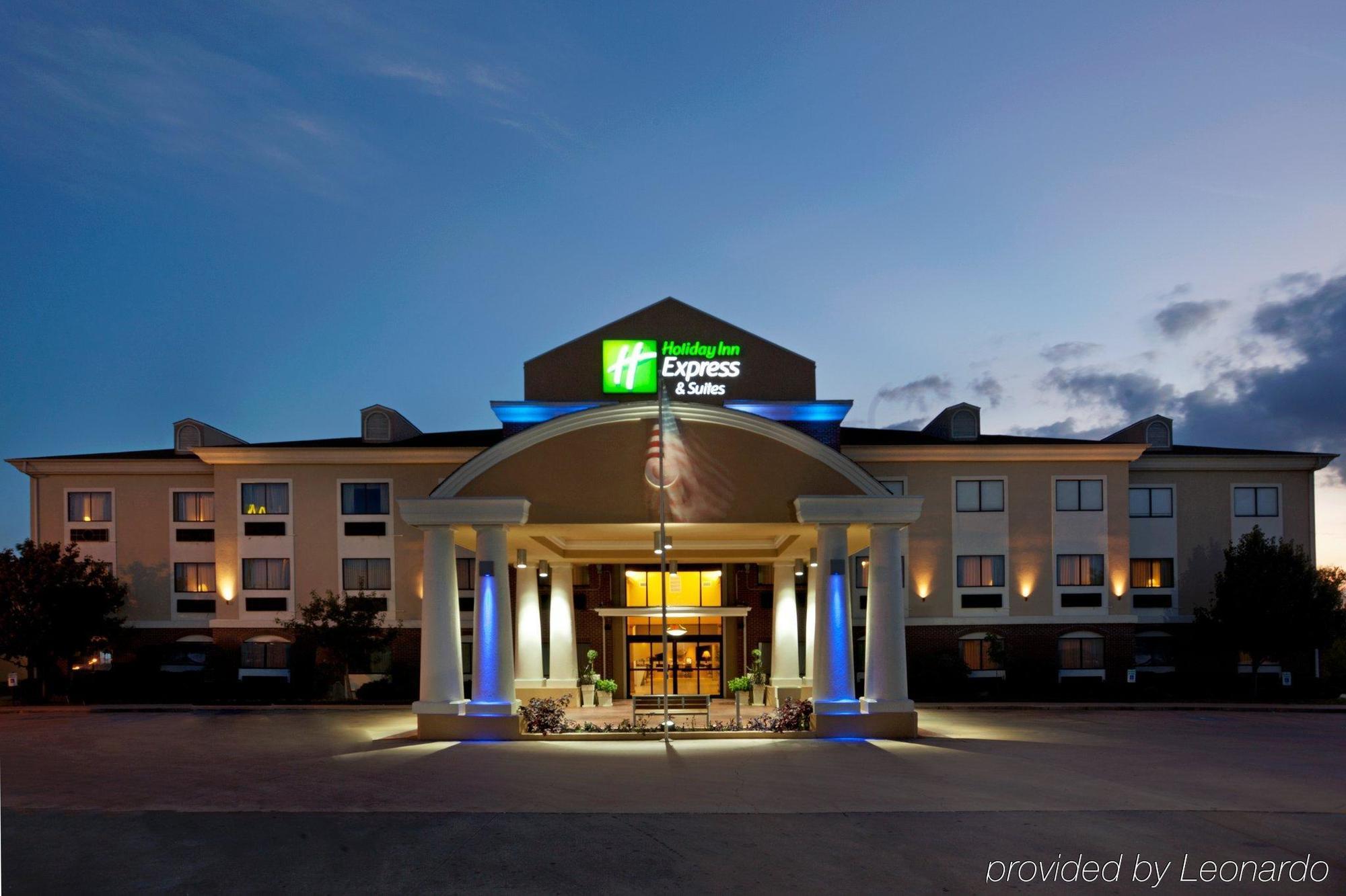 Holiday Inn Express Hotel & Suites Elgin By Ihg Eksteriør billede